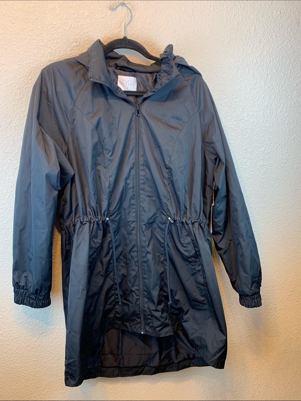 Stylus black rain coat sz XL NWT cinched waist hooded preppy long trench